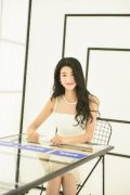  吕妍《哥哥别闹啦》综艺首秀 直言林更新“长得不安全”