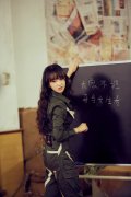 程潇《勇敢的世界》女汉子属性爆发 火力全开以一敌二