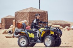 《勇敢的世界》走进新疆 陈乔恩沙漠暴走体力max