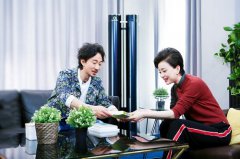 赵立新现身《你好！生活家》 演绎声音的韵与美