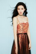 周开开签约新东家诚利千代    《远大前程》演绎奇女子