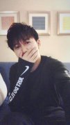 一个写火几十首金曲的男人，我们真的该这样对他么？