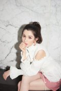 哈妮克孜做客《就匠》 助“暖男”哥哥改造妹妹新居