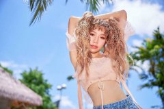 宅男女神林明祯新歌MV热爆网络 网友戏称“小球玩大球”