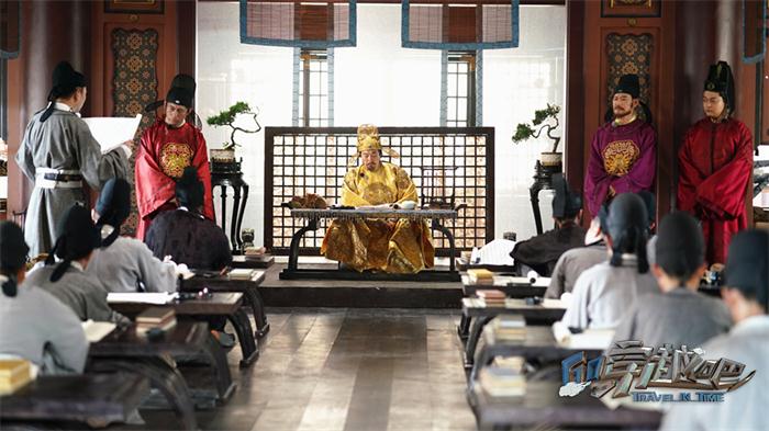 载“史”归来 穿越次元 《穿越吧》哔哩哔哩正式上线