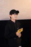 《少年的你》首日票房破亿 易烊千玺演技获好评
