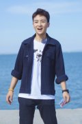 吴羽卿《一路成年》化身乐活少年 岳秀清分享夫妻浪漫日常