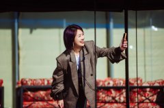 怒吃柠檬！杨千嬅丁子高结婚十周年视频幸福满满羡煞众人