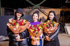 《原来时光都记得》杀青 徐樱洛化身八卦追星少女