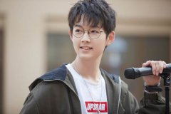 甜暖剧集《拳拳四重奏》开播  明鹏化身暖男主唱