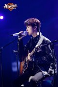 《我们的乐队》改编金曲引回忆杀，谢霆锋神预言五连中
