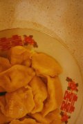 宋祖儿晒冬至日美照 在线分享美味水饺
