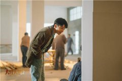 董子健《大江大河2》《流金岁月》 甜苏颓丧反差角色齐霸屏