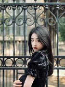 蒋韵兮大玩三岁特效，尽显甜美可爱