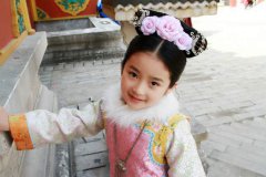 00后小花柴蔚写真释出，原来小芈月长大