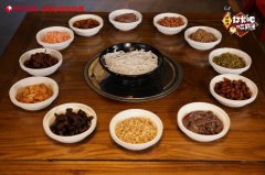 《打卡吧！吃货团》不容错过的温情记忆，传承贵阳特殊味道