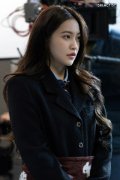 金艺琳出演新剧《BITCH X RICH》，变身为清潭国际高中的最高权力者兼独一无二的